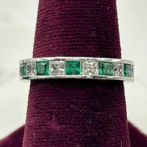 Signed Epiphany 925 Sterling Silver Clear & Green CZ ETERNITY BAND RING SIZE 7